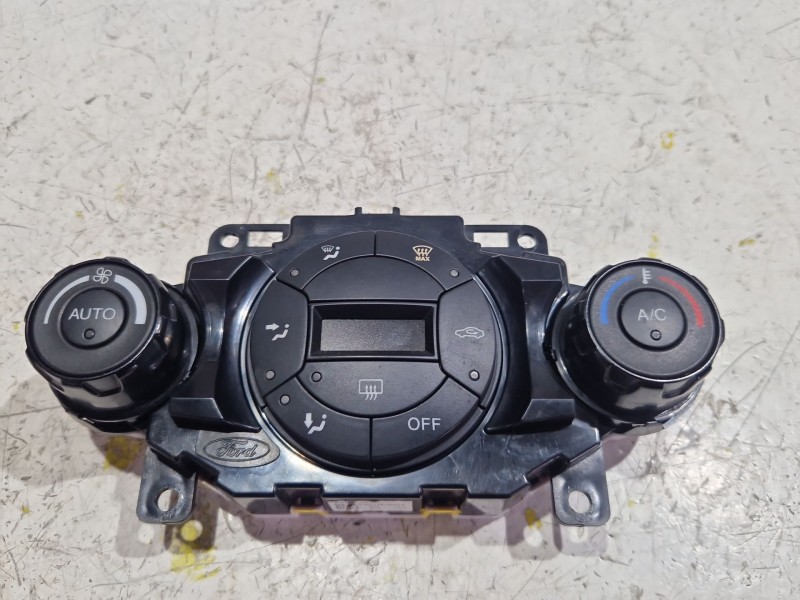 Recambio de mando climatizador para ford fiesta vi 1.6 tdci referencia OEM IAM FD8A6091212340093  
