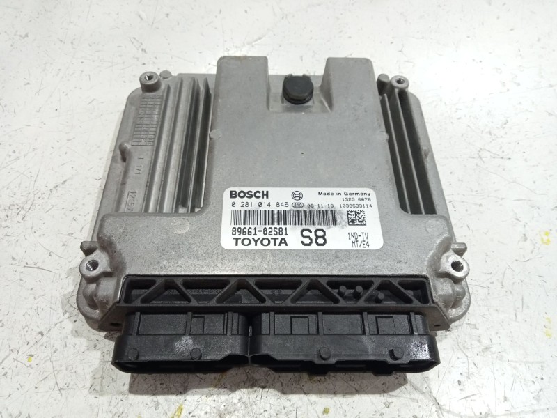 Recambio de centralita inyeccion para toyota auris (_e15_) 1.4 d-4d (nde150_) referencia OEM IAM 8966102581  