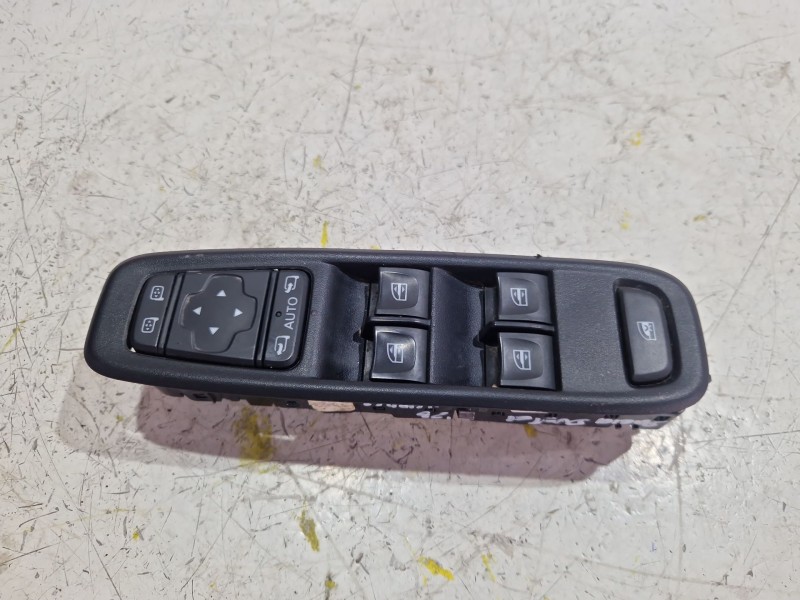 Recambio de mando elevalunas delantero izquierdo para dacia duster i (2010) 1.5 dci referencia OEM IAM 80917924R  