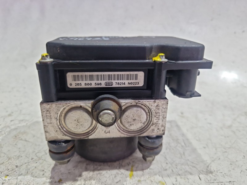 Recambio de nucleo abs para fiat grande punto (199_) 1.4 (199axb11, 199axb1a, 199bxb1a, 199axl1a) referencia OEM IAM 0265800598 