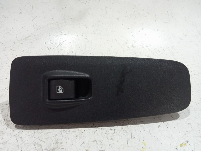 Recambio de mando elevalunas delantero derecho para fiat ducato furgoneta (250_) 130 multijet 2,3 d referencia OEM IAM 073553290