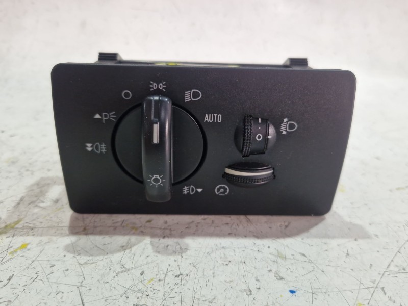 Recambio de mando luces para ford mondeo iii (b5y) 2.0 tdci referencia OEM IAM 4S7T13A024JA  