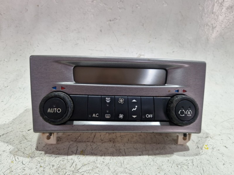 Recambio de mando climatizador para renault laguna ii (bg0)(2001) 1.9 dci (bg0g) referencia OEM IAM 8200181132  