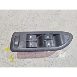 MANDO ELEVALUNAS DELANTERO IZQUIERDO 26515 