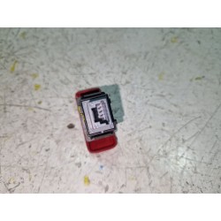 Recambio de botonera emergencia para toyota auris (_e15_) 1.4 d-4d (nde150_) referencia OEM IAM 8433202131  