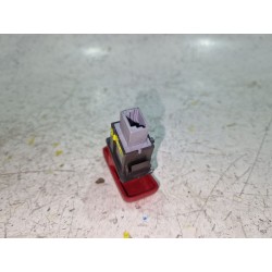Recambio de botonera emergencia para toyota auris (_e15_) 1.4 d-4d (nde150_) referencia OEM IAM 8433202131  