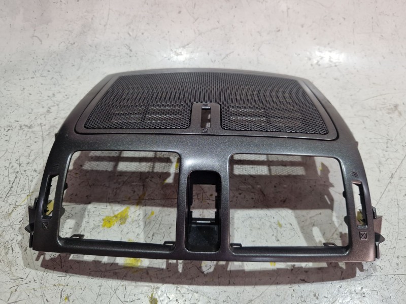 Recambio de rejilla entrada de aire para toyota auris (_e15_) 1.4 d-4d (nde150_) referencia OEM IAM 48917  