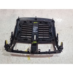 Recambio de rejilla entrada de aire para toyota auris (_e15_) 1.4 d-4d (nde150_) referencia OEM IAM 48917  