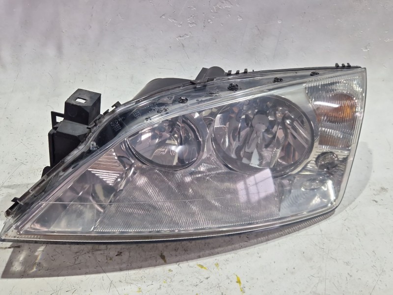Recambio de faro delantero izquierdo para citroën c4 i (lc_) 2.0 hdi referencia OEM IAM  0301174201 