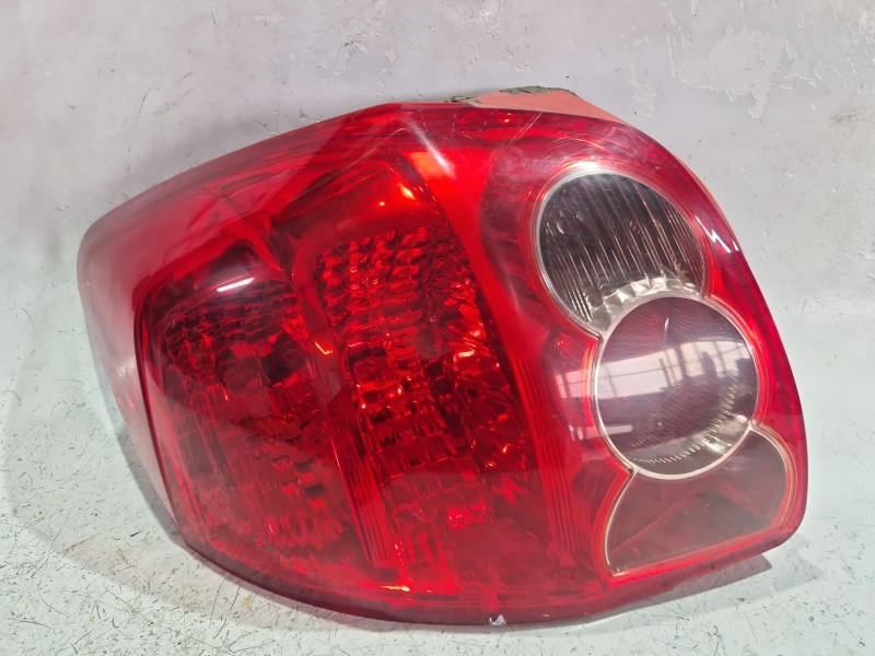 Recambio de piloto trasero izquierdo para toyota auris (_e15_) 1.4 d-4d (nde150_) referencia OEM IAM 02114  