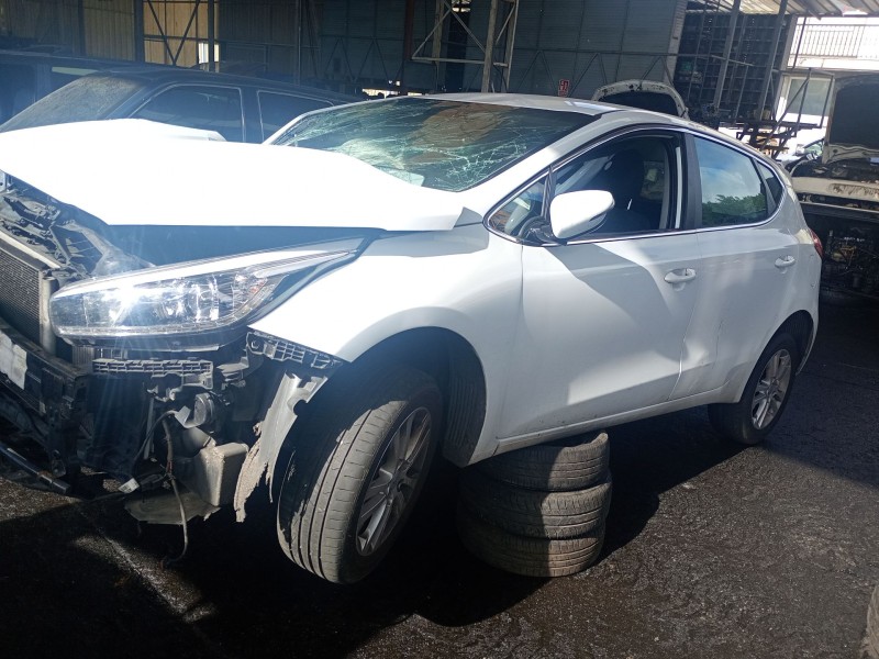 kia ceed (ed)(2006) del año 2013