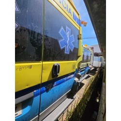 PUERTA TRASERA DERECHA ACRISTALADA 