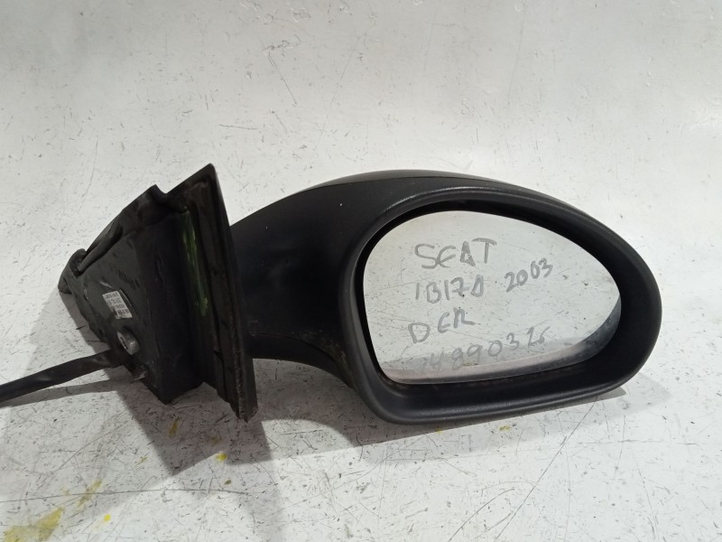 Recambio de retrovisor derecho para seat ibiza iii (6l1) 1.9 sdi referencia OEM IAM W06L1857502H01C  