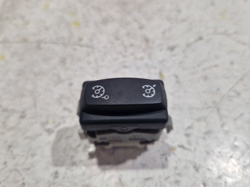 Recambio de interruptor para renault clio iii (br0/1, cr0/1) 1.2 16v referencia OEM IAM 28082  
