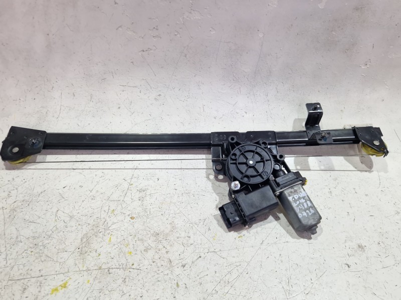 Recambio de mecanismo elevalunas delantero izquierdo para fiat ducato furgoneta (250_) 130 multijet 2,3 d referencia OEM IAM 136