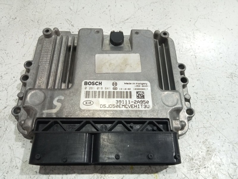 Recambio de centralita inyeccion para kia ceed (ed)(2006) 1.6 crdi 115 referencia OEM IAM 0281018641  