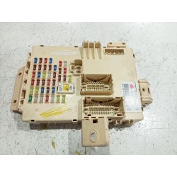 CAJA RELES / FUSIBLES A20301308301108 