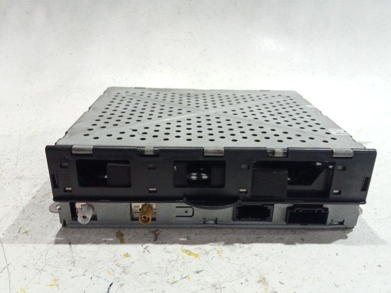 Recambio de sistema audio / radio cd para audi a8 d3 (4e2, 4e8) 4.2 quattro referencia OEM IAM 4E0035541  