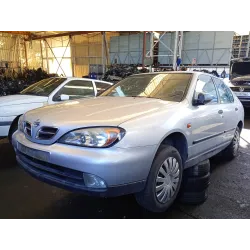 nissan primera (p10) del año 2000