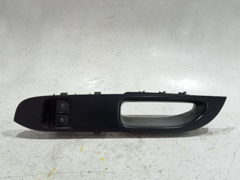 Recambio de mando elevalunas delantero izquierdo para seat ibiza iii (6l1) 1.9 sdi referencia OEM IAM 6L1867171D  