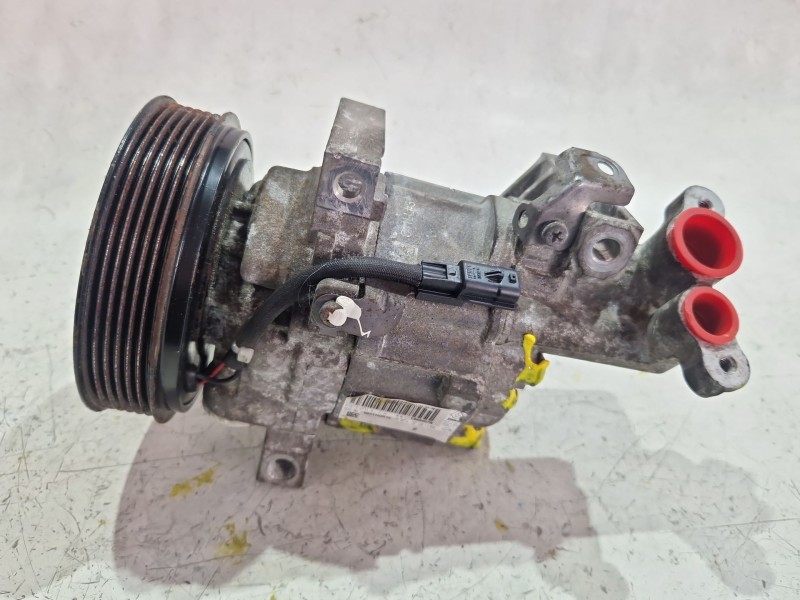 Recambio de compresor a/a para dacia sandero ii (b8_) 1.2 referencia OEM IAM 92600915AR  