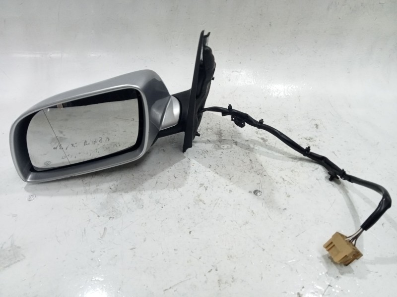 Recambio de retrovisor izquierdo para volkswagen polo iv (9n_, 9a_) 1.9 sdi referencia OEM IAM E11015858  