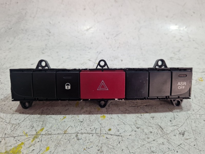 Recambio de boton emergencia para citroën jumper ii furgoneta (244) 2.2 hdi referencia OEM IAM 7355861640  