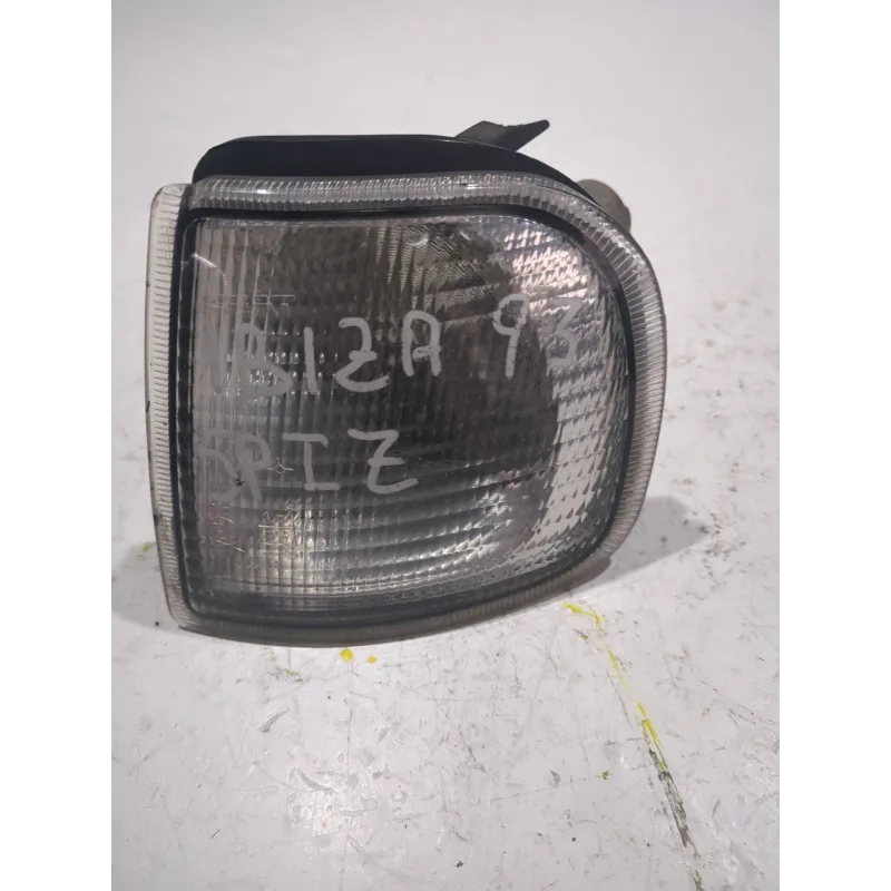 Recambio de piloto lateral izquierdo para seat ibiza (6k1)(08.1999) 1.4 16v referencia OEM IAM 1305230103  