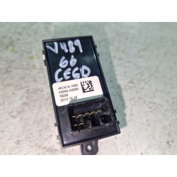 Recambio de mando elevalunas trasero derecho para kia ceed (ed)(2006) 1.6 crdi 115 referencia OEM IAM 49D5101000  