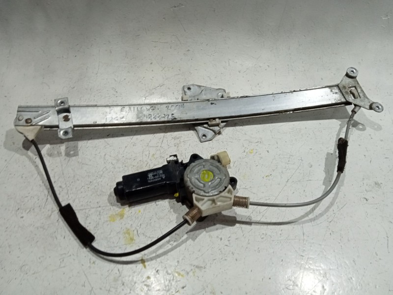 Recambio de mecanismo elevalunas delantero derecho para mitsubishi pajero 2.8 d 125cv referencia OEM IAM 0621002793  