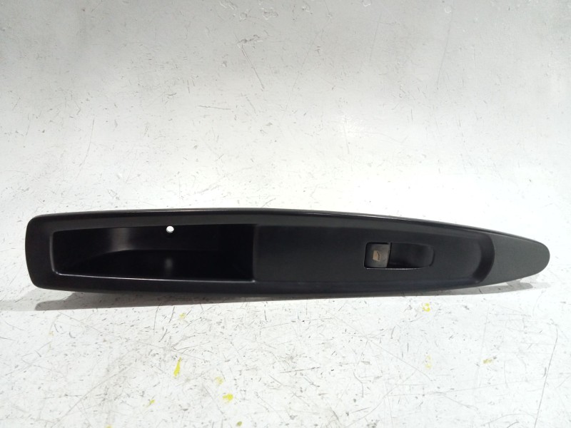 Recambio de mando elevalunas delantero derecho para citroën c4 i (lc_) 1.4 16v referencia OEM IAM 9651465677  