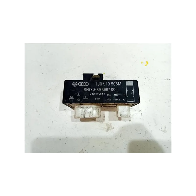 Recambio de caja precalentamiento para volkswagen polo iv (9n1)(11.2001) 1.9 tdi referencia OEM IAM 1J0919506M  