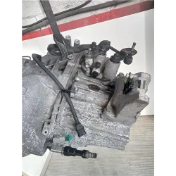Recambio de caja cambios manual para hyundai i40 1.7 d 115cv referencia OEM IAM SF81JF  