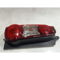 Recambio de piloto trasero izquierdo para peugeot partner tepee 1.6 hdi / bluehdi 75 referencia OEM IAM 9677205580  