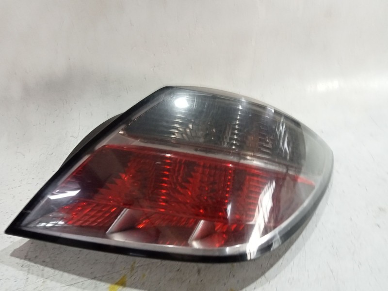 Recambio de piloto trasero derecho para opel astra h (a04) 1.9 cdti (l48) referencia OEM IAM 342691834  