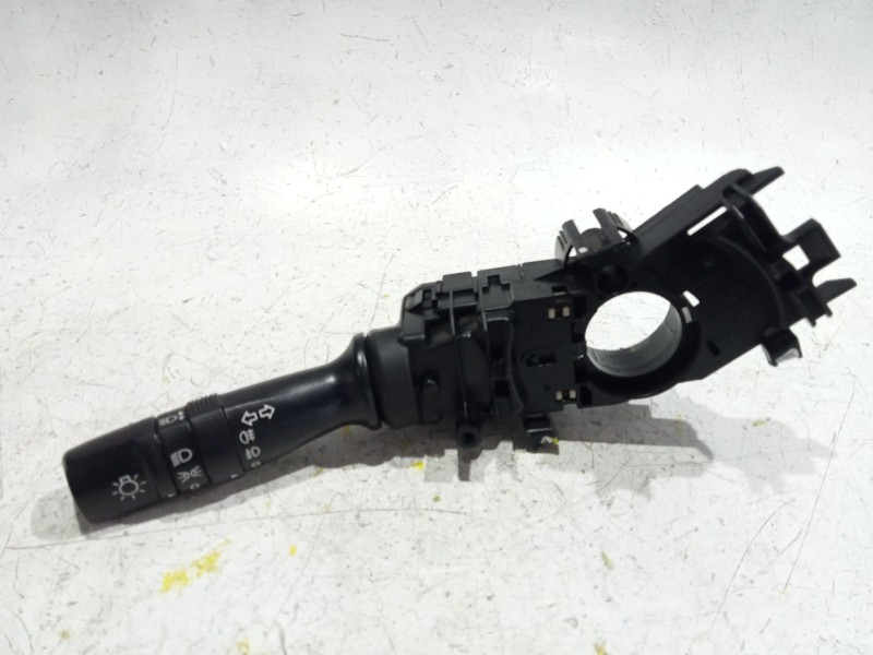 Recambio de mando intermitentes para kia ceed (ed)(2006) 1.6 crdi 115 referencia OEM IAM 934101M531  