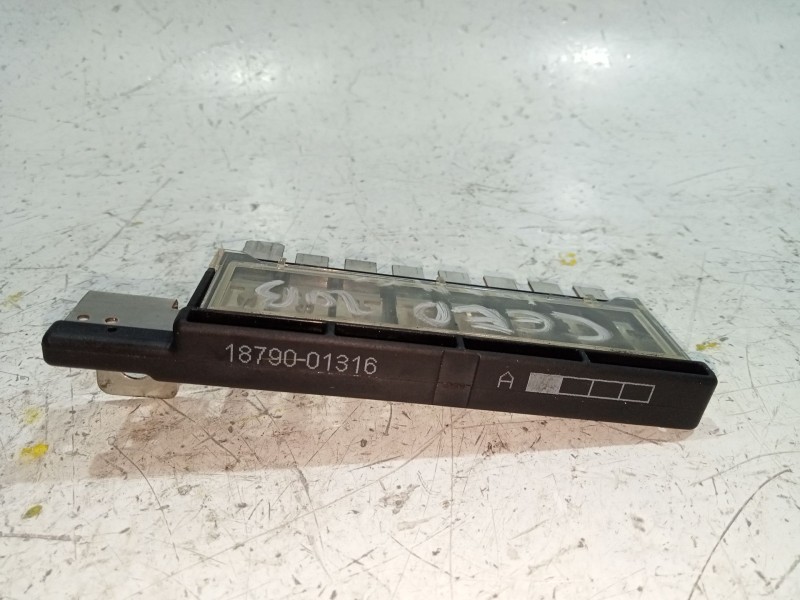 Recambio de caja fusibles/rele para kia ceed (ed)(2006) 1.6 crdi 115 referencia OEM IAM 13081910  
