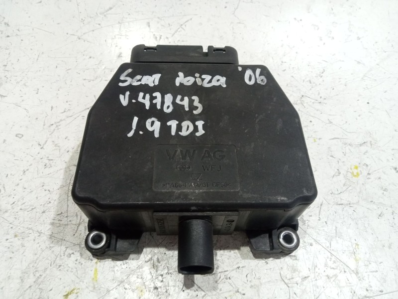 Recambio de valvula aire adicional para seat ibiza iii (6l1) 1.9 tdi referencia OEM IAM 6Q0906625C  