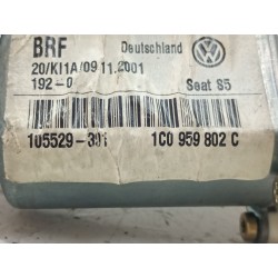 Recambio de motor elevalunas delantero derecho para seat leon (1m1) 1.9 tdi referencia OEM IAM 9776105413301  