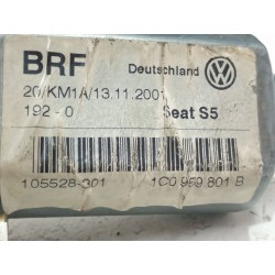 Recambio de motor elevalunas delantero izquierdo para seat leon (1m1) 1.9 tdi referencia OEM IAM 9776105402301  