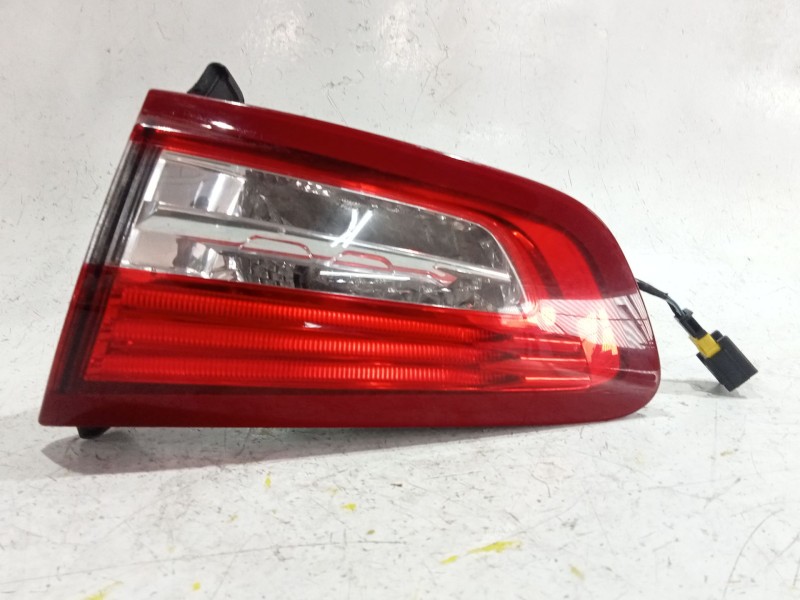 Recambio de piloto porton trasero derecho para citroën ds5 2.0 bluehdi 180 referencia OEM IAM FR26220212  