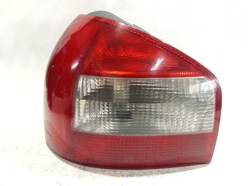Recambio de piloto trasero izquierdo para audi a3 (8l1) 1.9 tdi referencia OEM IAM 8L0945095B  