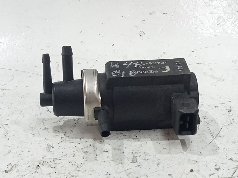 Recambio de valvula aire adicional para audi a4 b5 (8d2) 2.5 tdi referencia OEM IAM 8D0906627  