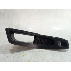 MANDO ELEVALUNAS DELANTERO DERECHO C1BBA240A40A 