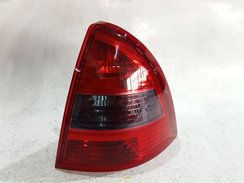 Recambio de piloto trasero derecho para citroën c5 iii (rd_) 1.6 hdi 110 referencia OEM IAM 89034070  