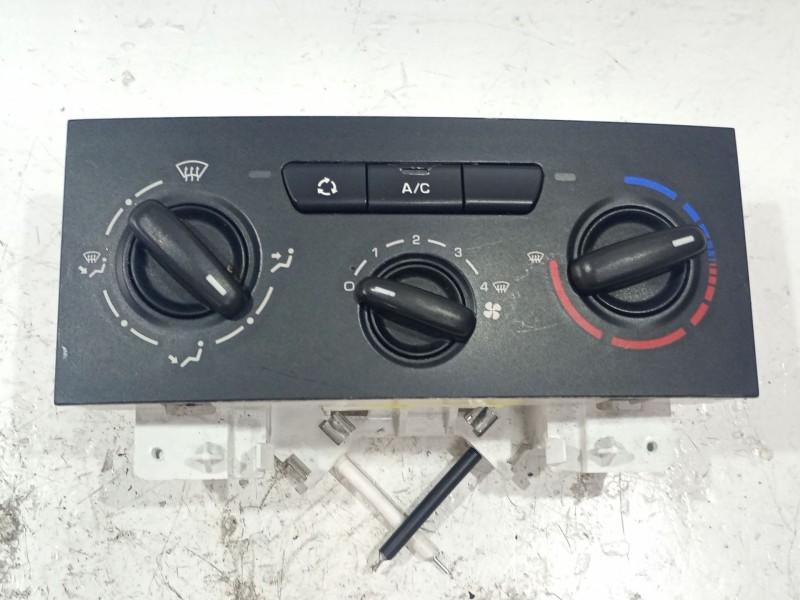 Recambio de mando climatizador para citroën berlingo furgón (2008) 1.6 hdi 90 referencia OEM IAM 9676532480  