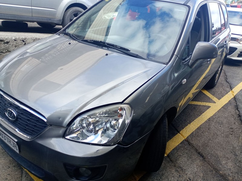 kia carens iii monospace (un) del año 2012