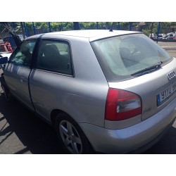 audi a3 (8l1) del año 2001