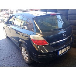 opel astra h (a04) del año 2005