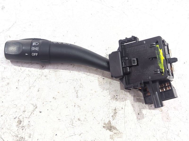 Recambio de mando luces para kia carens iii monospace (un) 1.6 crdi 110 referencia OEM IAM 202004729  
